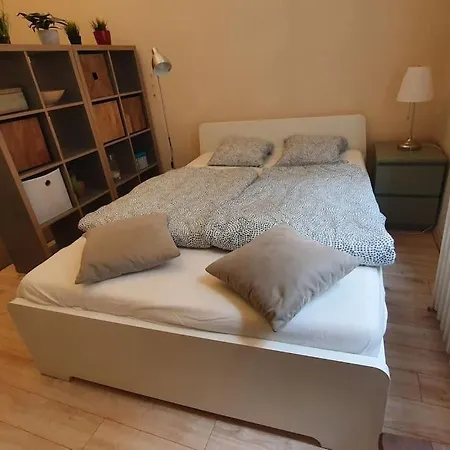 Wesseleny Near Synagogue With Ac After Renovation Апартаменты *